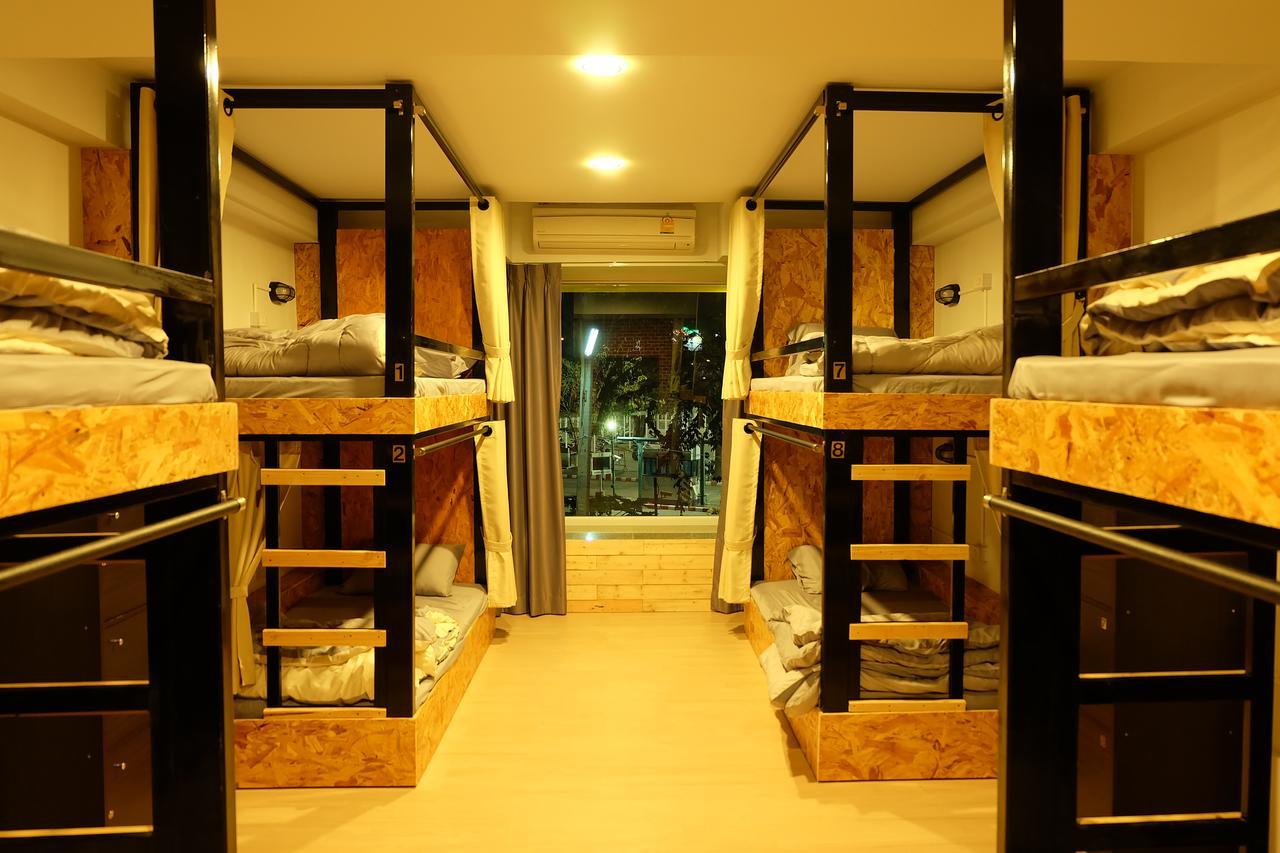 Fellow Hostel Chiang Mai Dış mekan fotoğraf