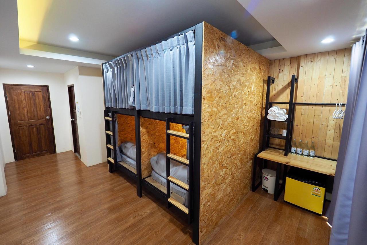 Fellow Hostel Chiang Mai Dış mekan fotoğraf