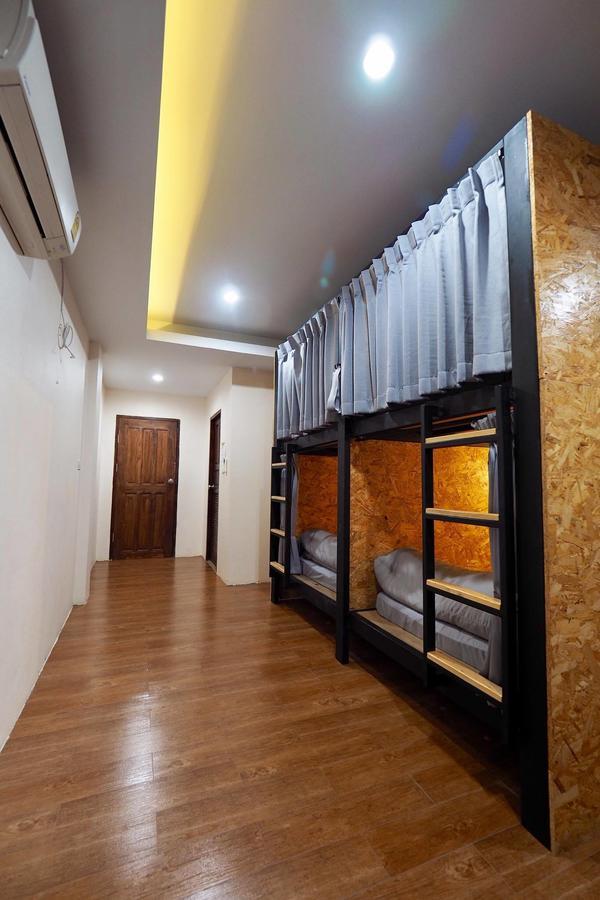 Fellow Hostel Chiang Mai Dış mekan fotoğraf
