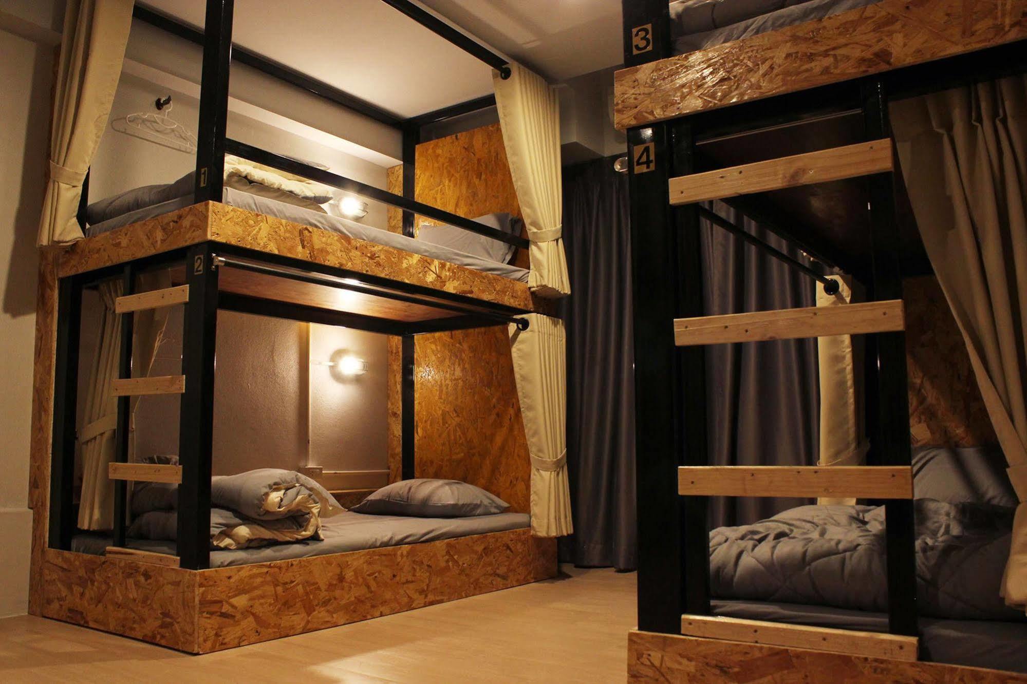 Fellow Hostel Chiang Mai Dış mekan fotoğraf