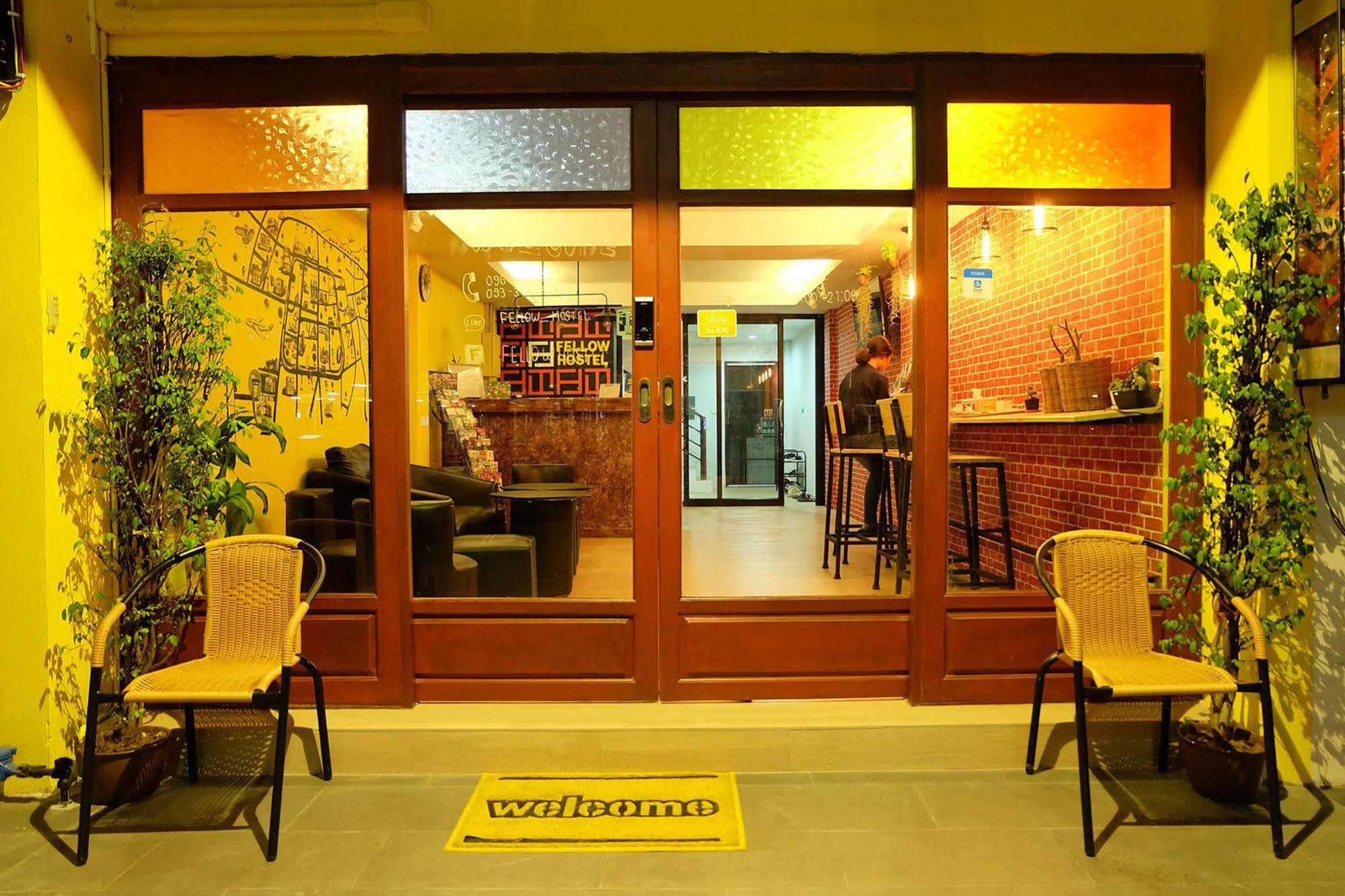 Fellow Hostel Chiang Mai Dış mekan fotoğraf